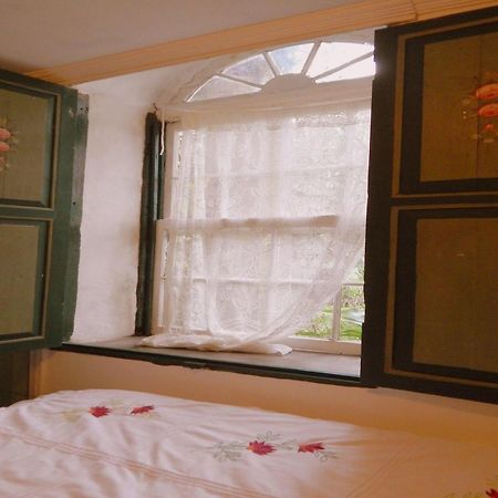 Pouso Das Glicinias - B&B Ouro Preto  Exterior photo