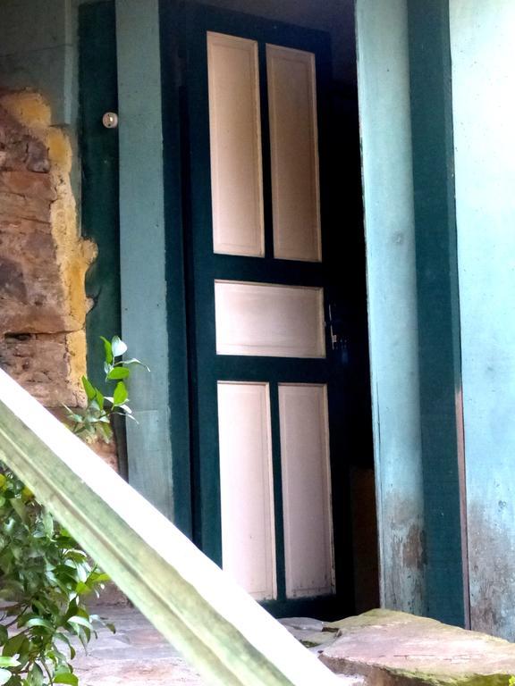Pouso Das Glicinias - B&B Ouro Preto  Exterior photo
